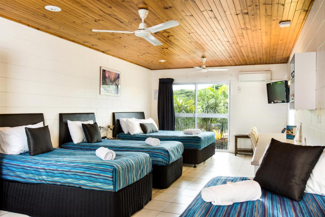 Barrier Reef Motel Innisfail Exterior photo