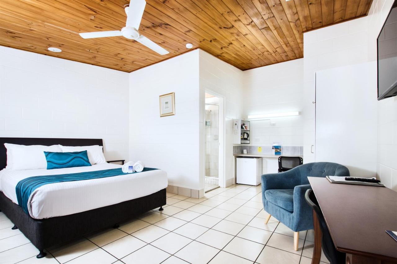 Barrier Reef Motel Innisfail Exterior photo